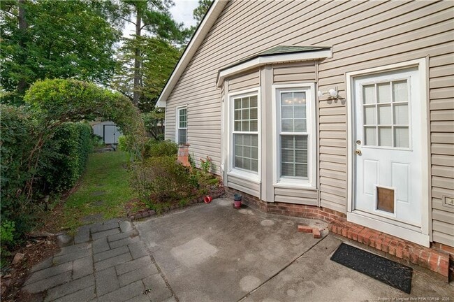 Photo - 6440 Brookshire St