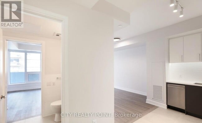 Photo - 2525 Bathurst St Unité 1010