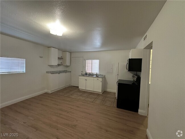 Building Photo - 521 N 16th St Rental