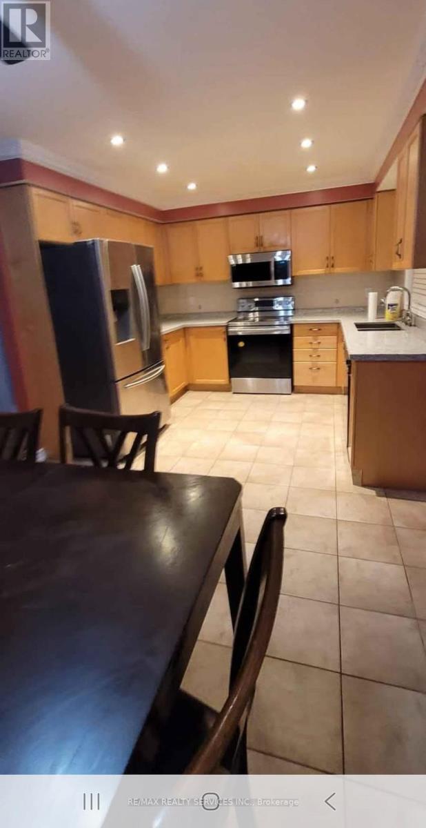 Photo - 32 Thunderbird Trail