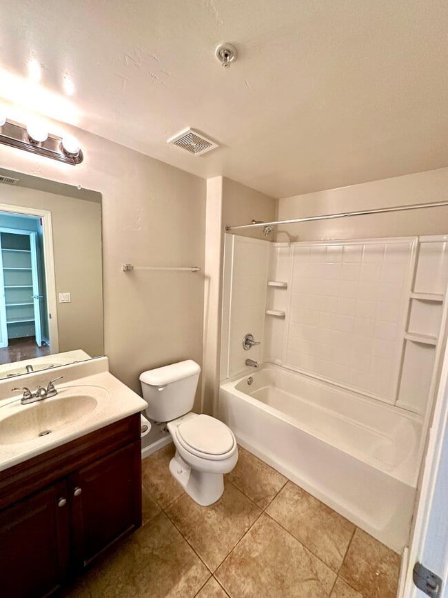 Photo - 1920 E Bell Rd