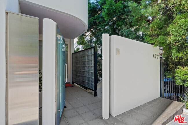 Photo - 477 Upper Mesa Rd