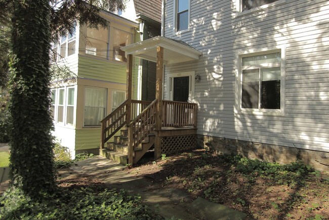 Photo - 421 Kelly Ave Unidad 1