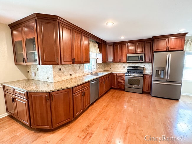 Photo - 6463 Oldbarn Ct