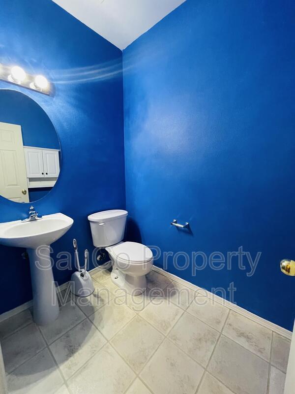 Photo - 1816 SE Water Lily St