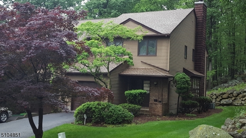 Photo - 25 Heritage Ct Townhome