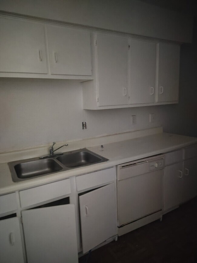 Photo - 5625 Antoine Dr Unidad 423