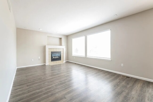 Photo - 9524 E 112th Dr