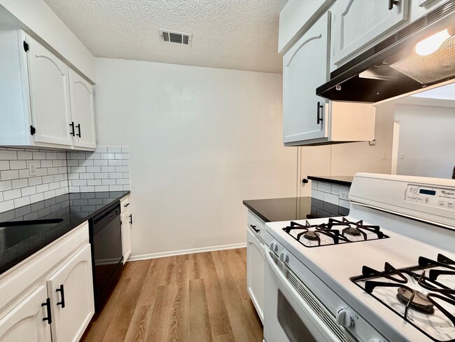 Photo - Immaculately Improved 2 Bedroom / 1 Bathroom Duplex & Immediately Available!