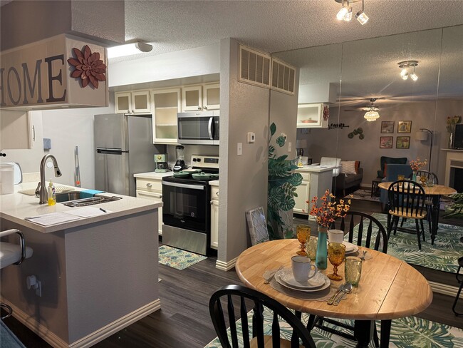 Photo - 2120 El Paseo St Unit 207