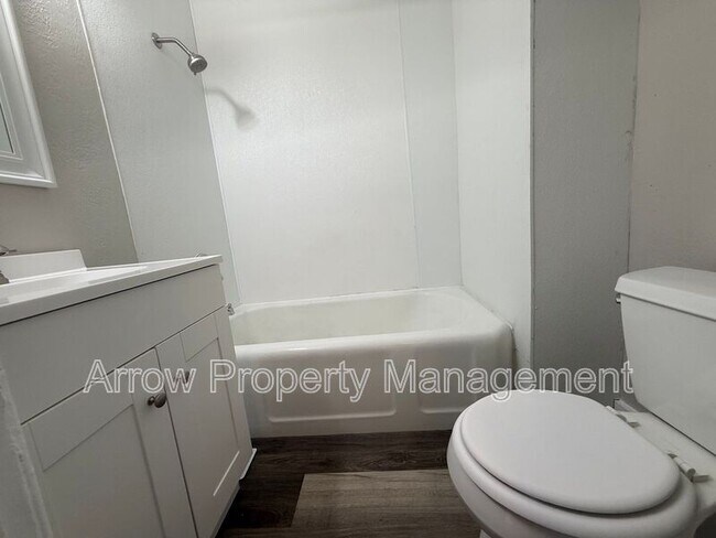 Photo - 125 S 28th St Unidad 1