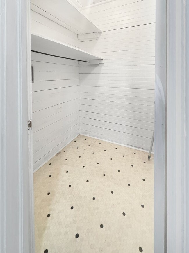 Photo - 603 Franklin Ave Unit 2