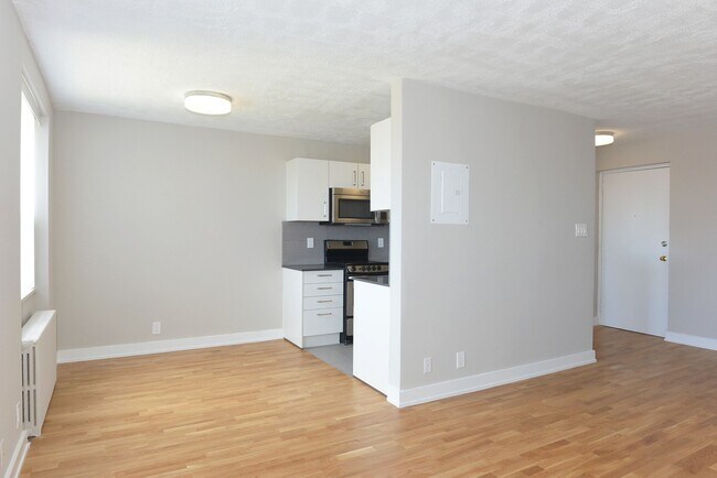 Photo - 25 Eccleston Dr Unit 109