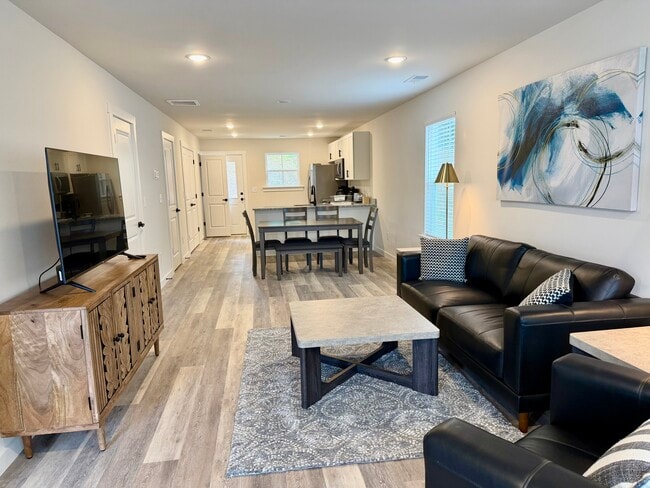 Photo - Hickory Duplex 131