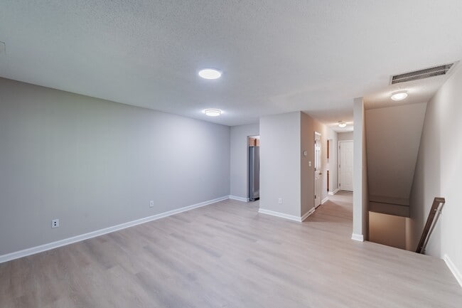 Photo - 936 S Fifth St