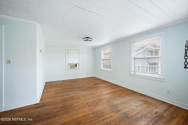 Photo - 1438 Dancy St