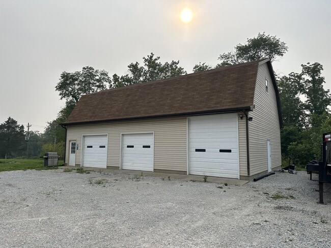 Photo - 6131 N 450 W