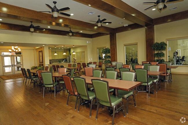 Elate Royal Oaks