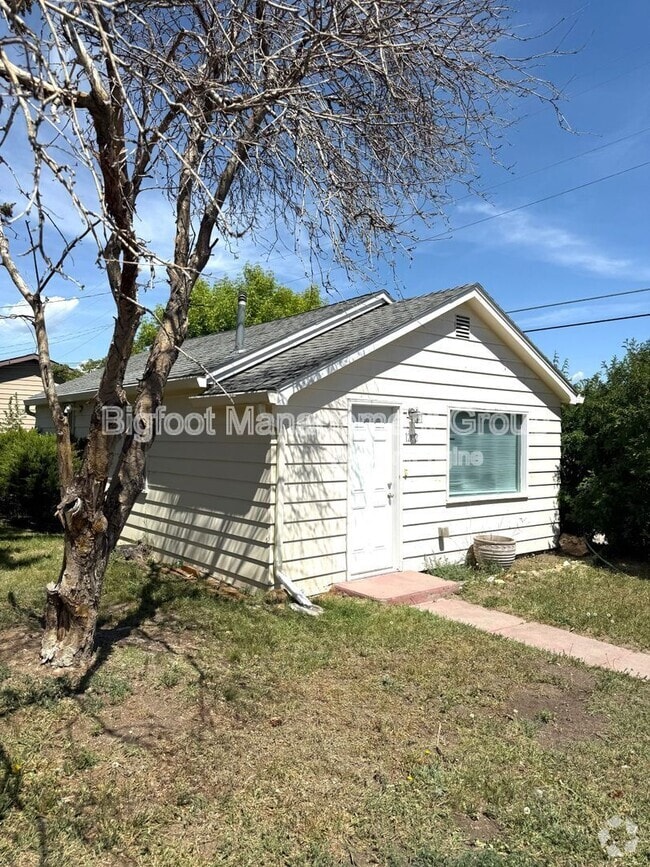 Building Photo - 1202 Garfield St Rental