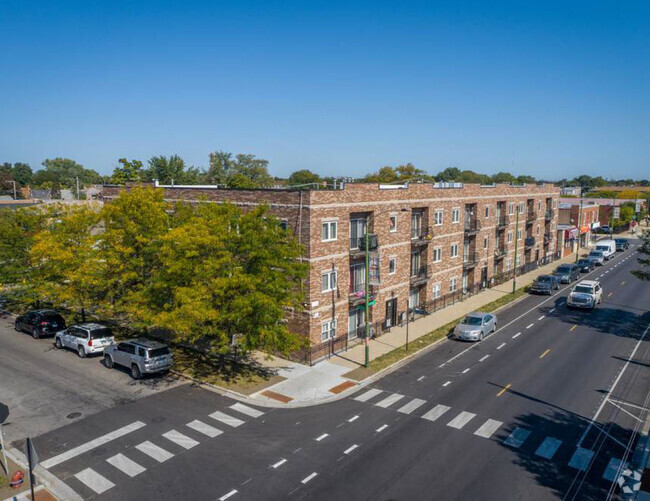 Building Photo - 6112 W Diversey Ave Unit E1 Rental