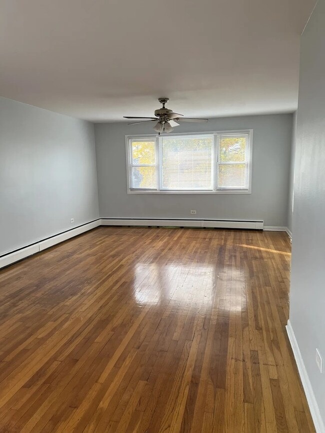 Photo - 9633 S Michigan Ave