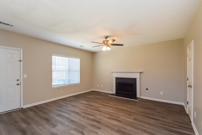 Photo - 2287 Rambling Way