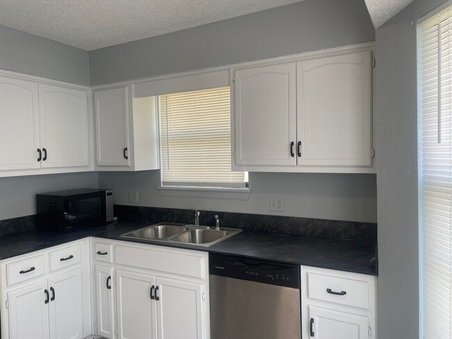 Photo - 17419 E 42nd St S