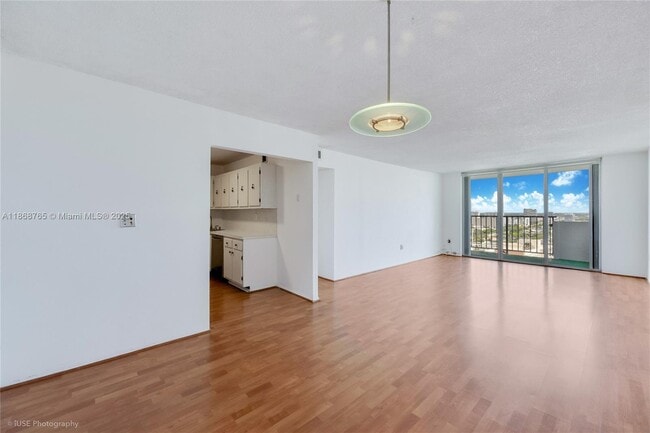 Building Photo - 2780 NE 183rd St Unit 1907 Rental