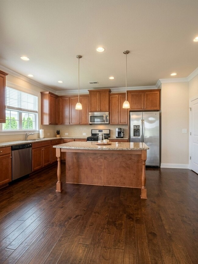 Photo - 7055 Jamestown Dr
