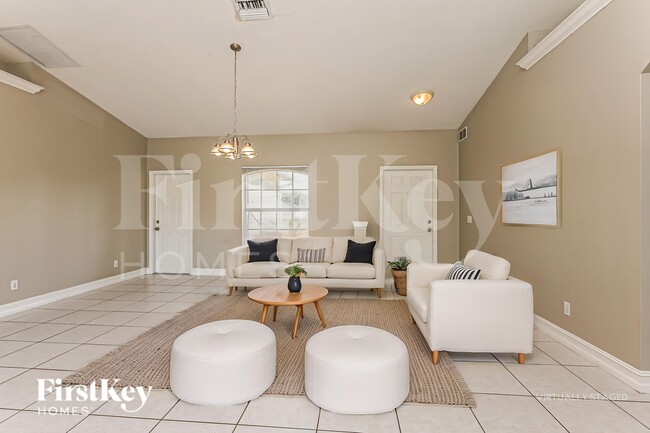 Photo - 4115 10th St SW