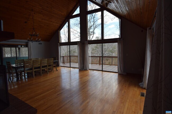 Photo - 43 S Bearwood Dr