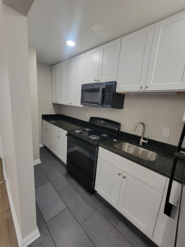 Photo - 475 St Moritz Dr Unit 1C