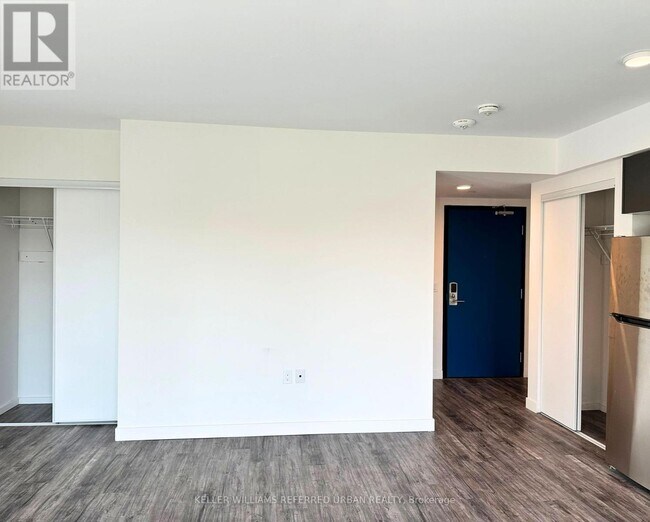 Photo - 325 University Ave W Unit 112