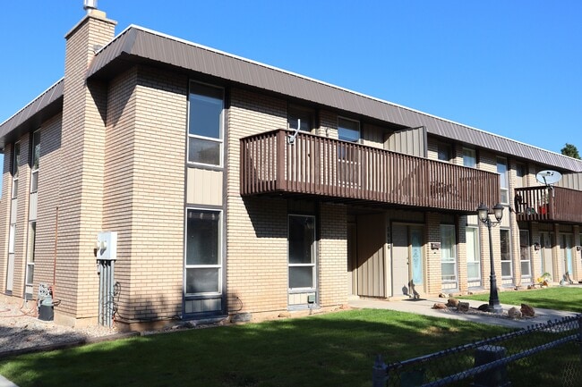 Building Photo - 5816 S 1325 E Rental