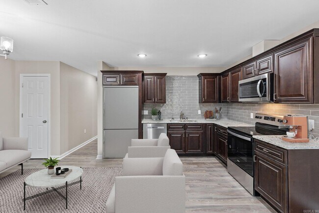 Photo - 1914 S Dennison St