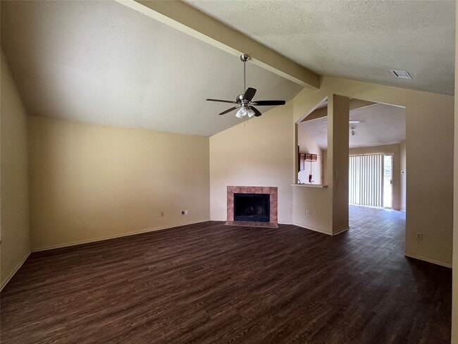 Photo - 10014 Sand Pass Ln