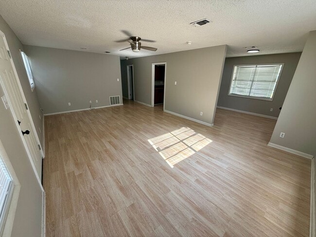 Photo - 3200 Meador Rd