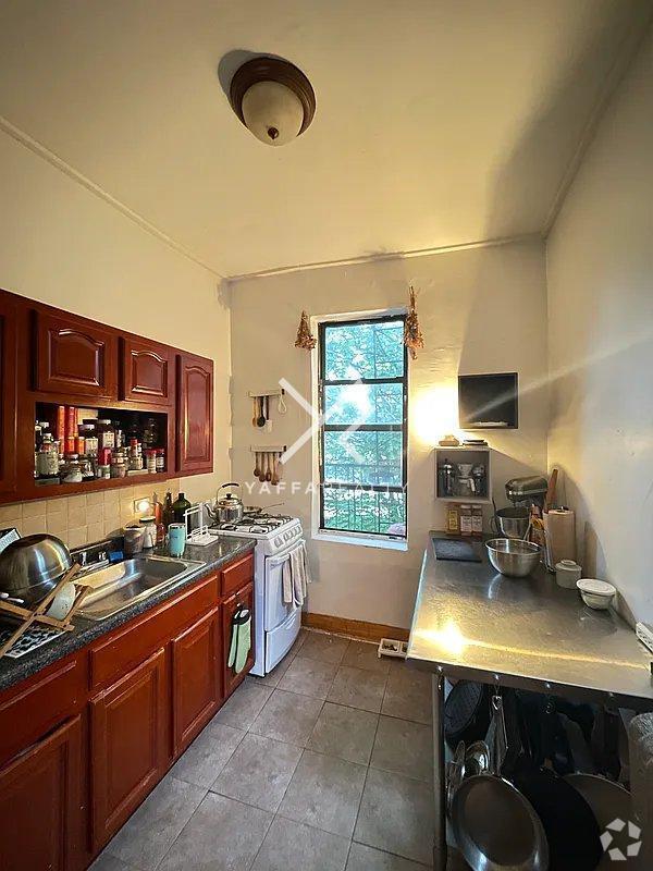 Building Photo - 1 bedroom in BROOKLYN NY 11216 Unit 3B Rental