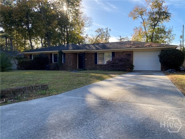 Building Photo - 311 Brady St