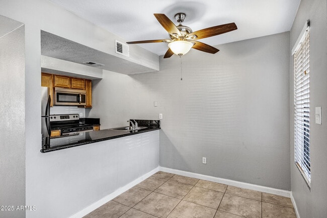 Photo - 1241 N 48th St Unit Apt 102
