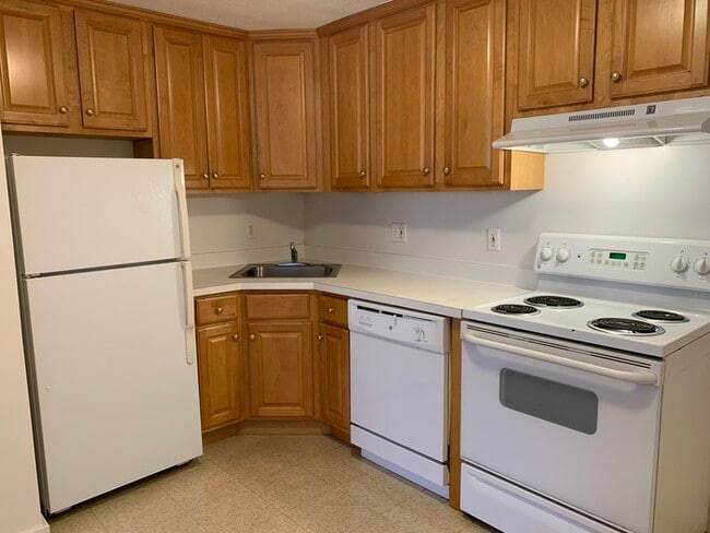 Photo - 8 Lake St Unit 7