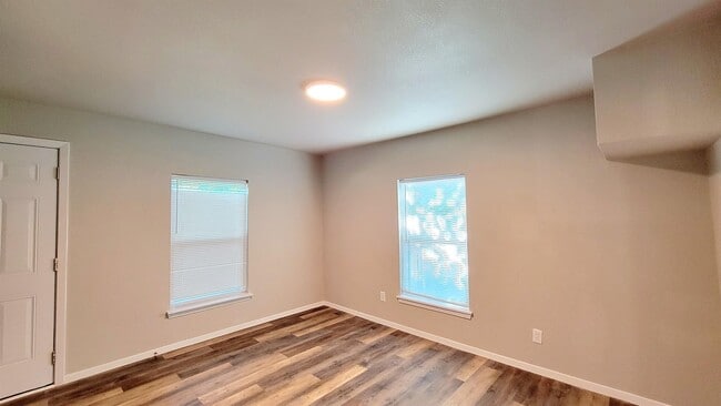 Photo - 1221 Stanford St