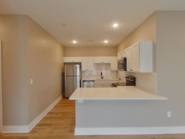 Photo - 6814 W White Pne St