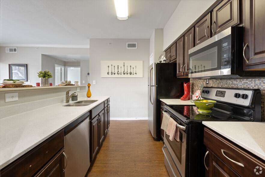 Kitchen 2BD 2 BA