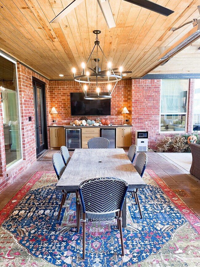 Photo - 4616 Caveat Dr