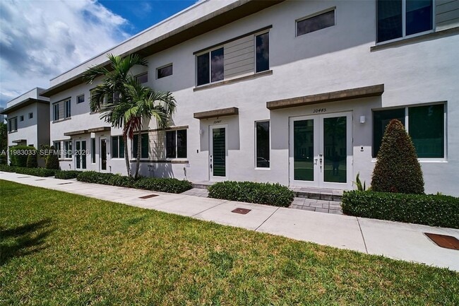 Photo - 10447 NW 66th St