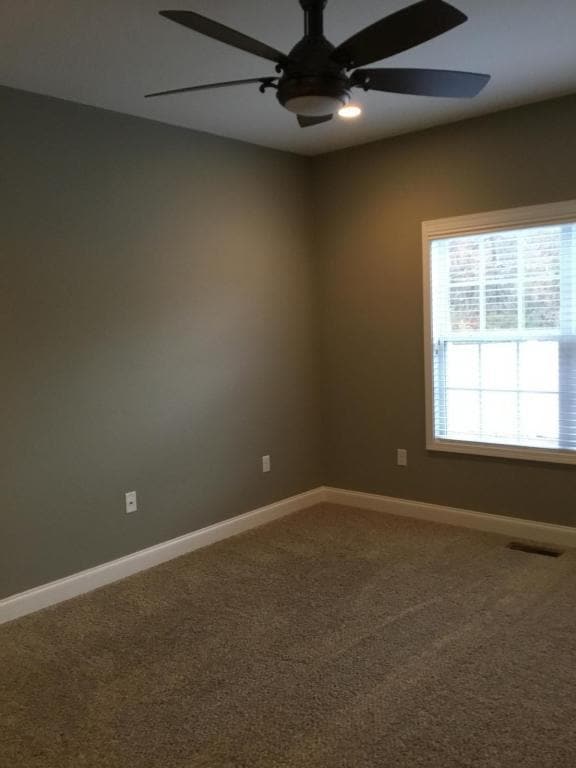 Photo - 5172 Ogilvie Ave