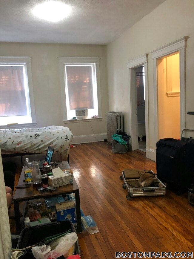 Photo - 1334 Commonwealth Ave Unit 4