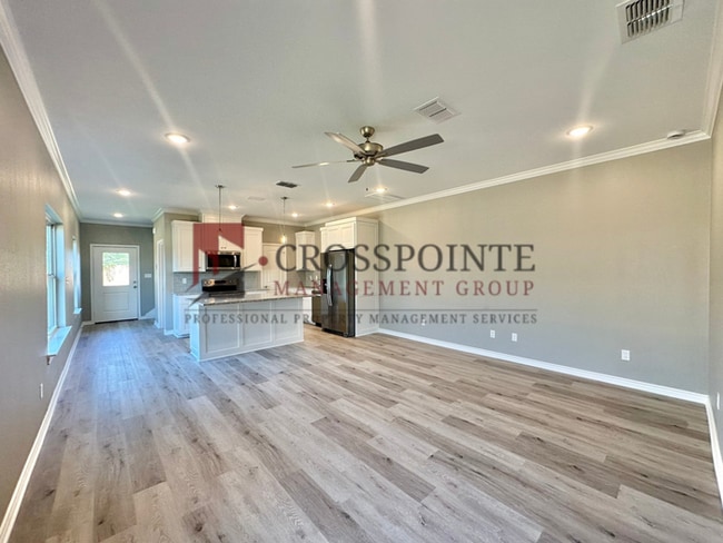 Photo - 3 Bedroom 2.5 Bathroom Townhomes at Villa Rosa! Now offering 1/2 OFF FIRST FULL MONTHS RENT!