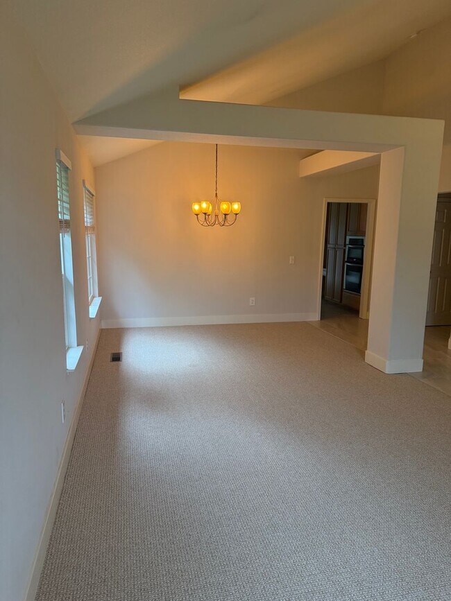 Photo - Large Single Level 4 Bedroom 2 Bathroom Home located in Northeast Rohnert Park